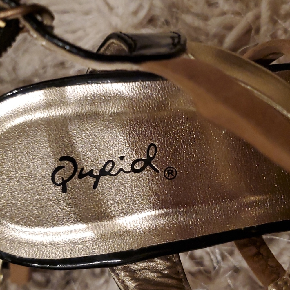 Wedges - Picture 2 of 6
